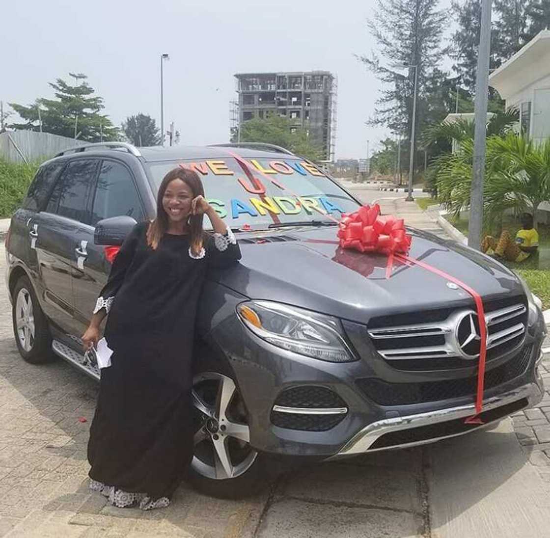 Linda Ikeji cars and mansion