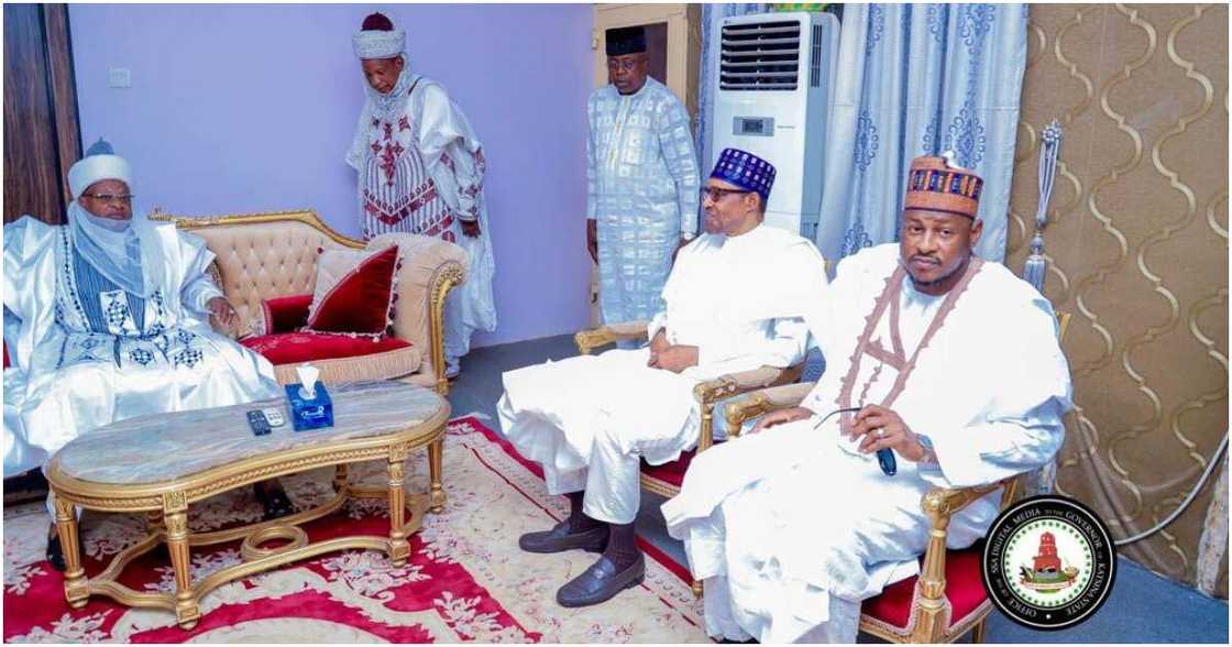 Buhari a gidam sarkin Katsina.