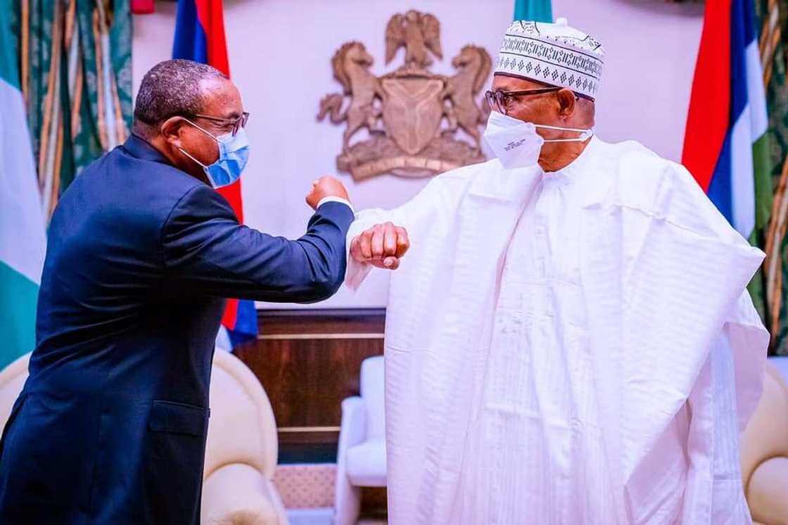 President Buhari receives in audience former Prime Minister of Ethiopia H.E. Hailemariam Desalegn