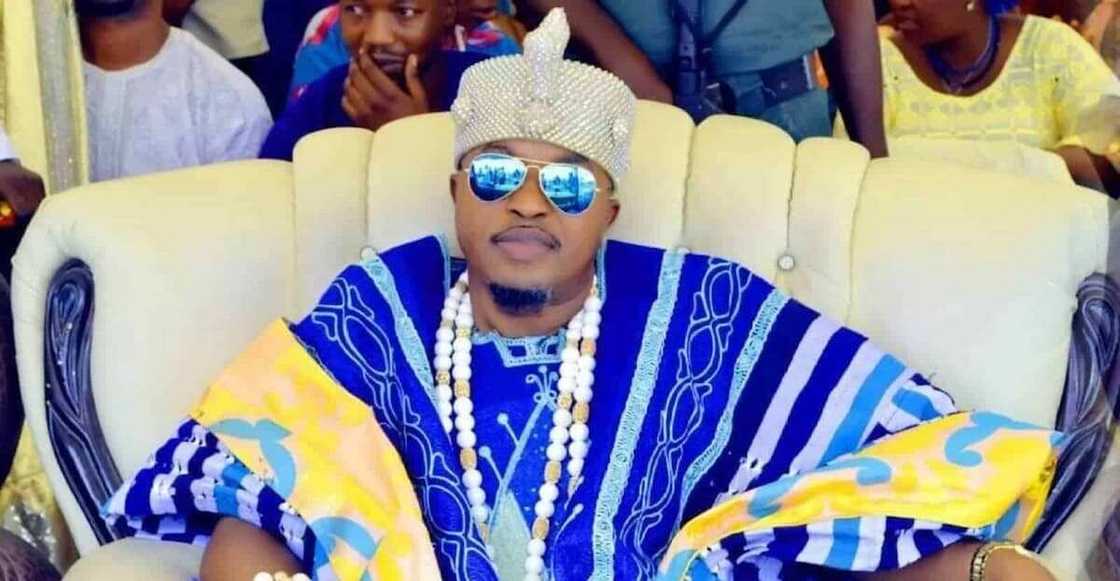 Sarki ya ƙaryata zargin cewa yana shan wiwi Sarki ya ƙaryata zargin cewa yana shan wiwi