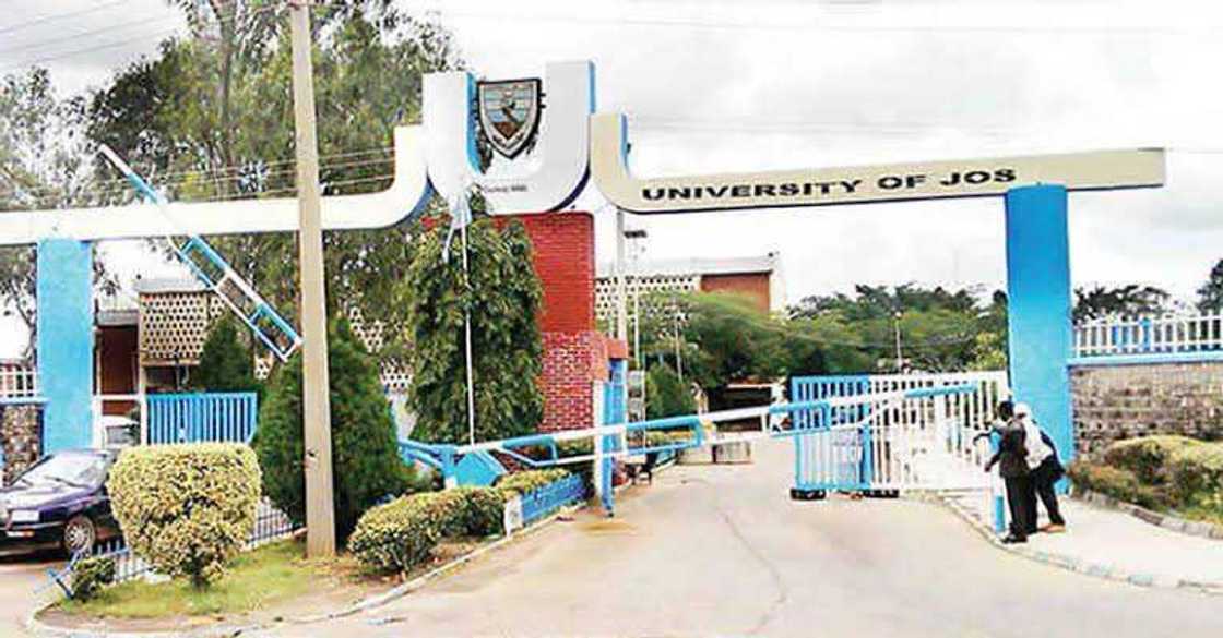 UNIJOS Ta Umarci Ɗalibai Subar Ɗakunan Kwanan Su Saboda Wani Muhimmin Dalili