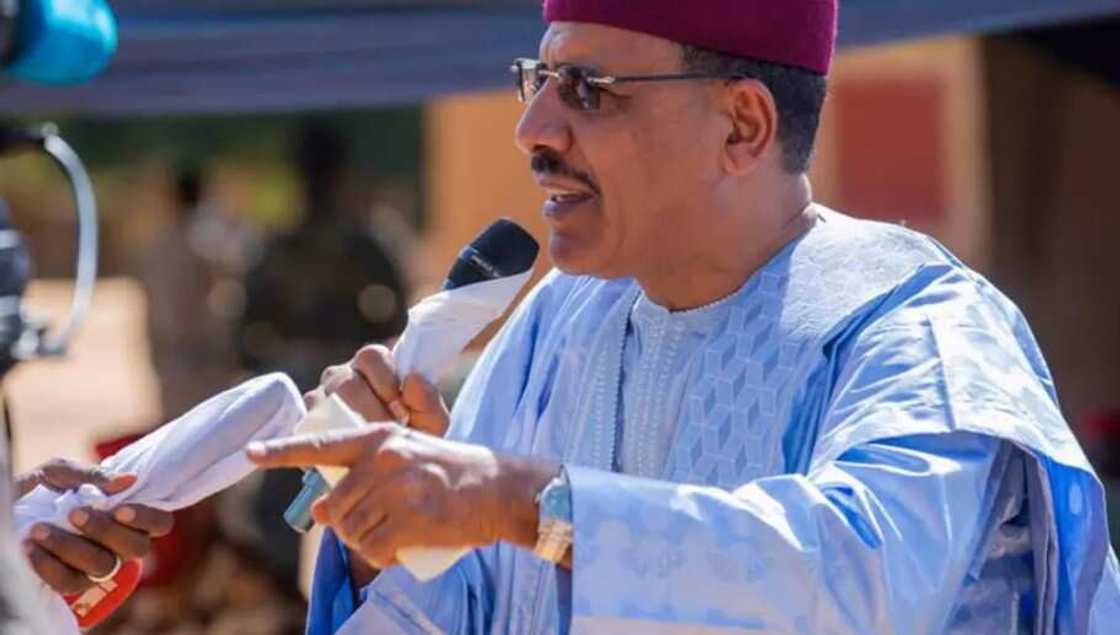 Tsadar rayuwa: Gwamnatin Nijar za ta fara sayar da kayan abinci da kanta ga talakawa Tsadar rayuwa: Gwamnatin Nijar za ta fara sayar da kayan abinci da kanta ga talakawa