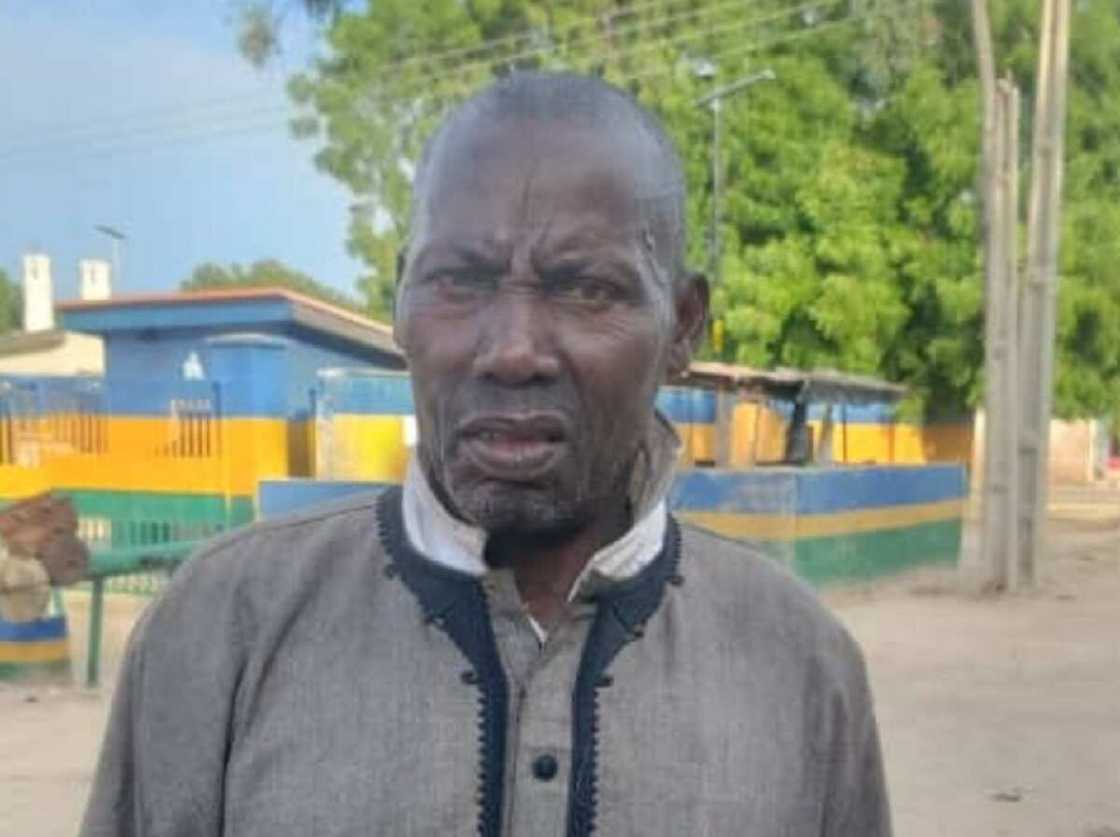 Magidanci da ya kange matarsa Magidanci da ya kange matarsa