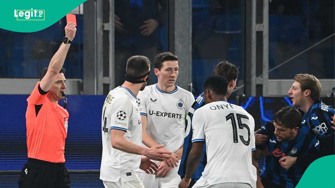 Rafael Toloi, Atalanta, Club Brugge, Felix Zawyer, Gewiss Stadium, Bergamo, Italy, UEFA Champions League. Rafael Toloi, Atalanta, Club Brugge, Felix Zawyer, Gewiss Stadium, Bergamo, Italy, UEFA Champions League.