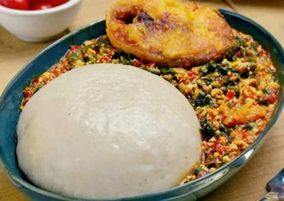 Tuwo Sinkafa Tuwo Sinkafa