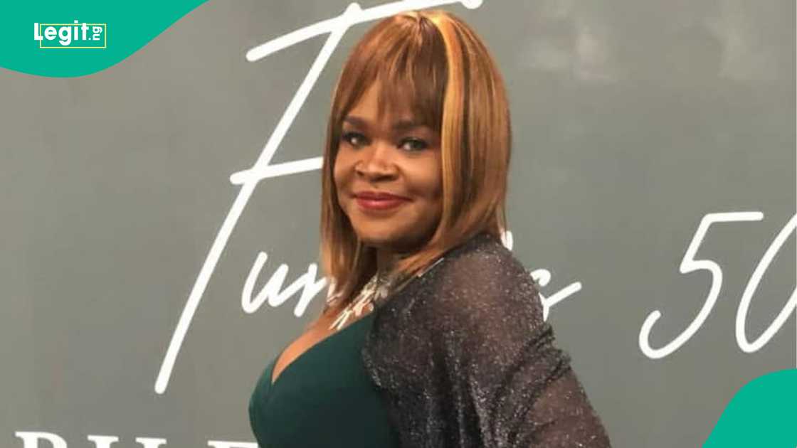 Yinka accuses her ex Linc of using her for green card. Yinka accuses her ex Linc of using her for green card.