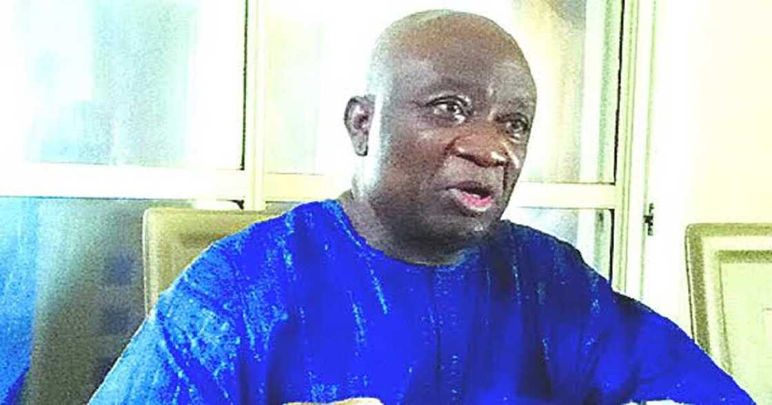 Da duminsa: Allah ya yi wa tsohon ministan ilimi rasuwa Da duminsa: Allah ya yi wa tsohon ministan ilimi rasuwa