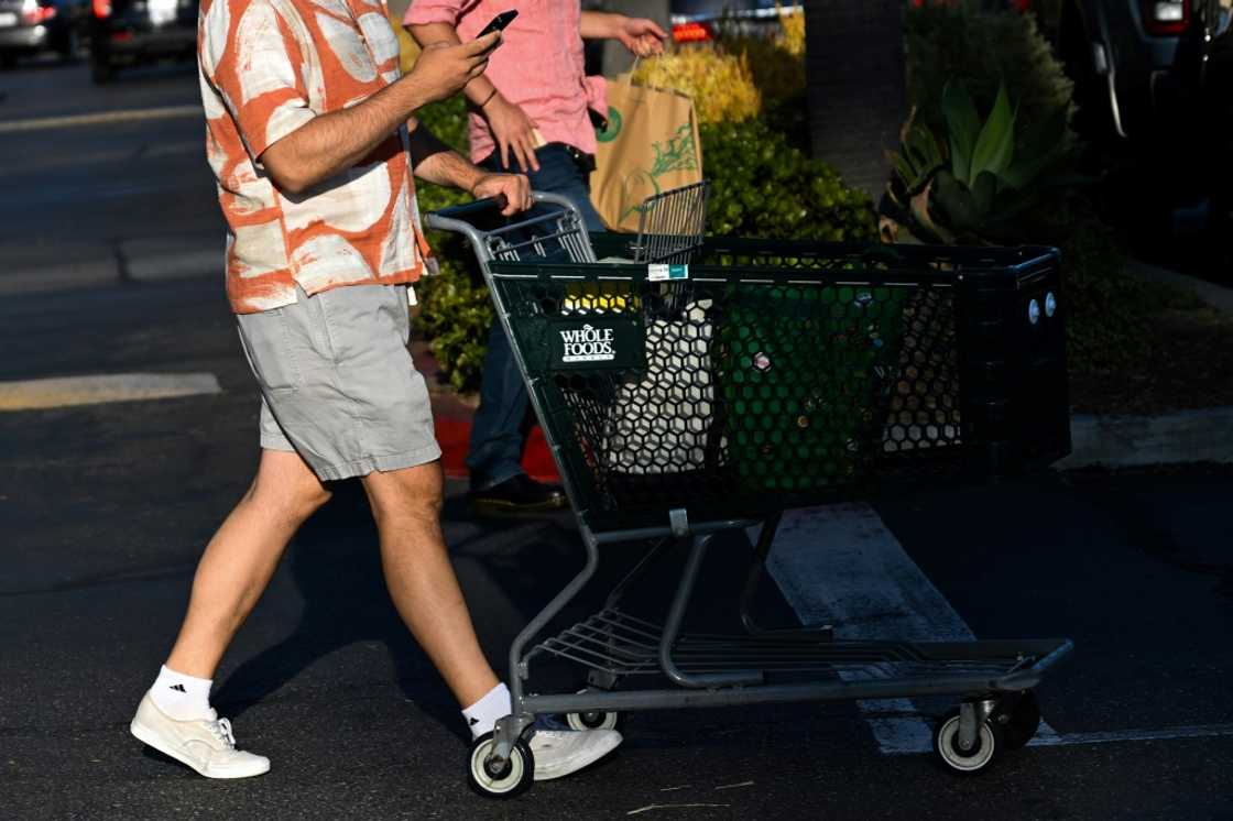 The US personal consumption expenditures price index held firm at 2.5 percent from a year ago in July The US personal consumption expenditures price index held firm at 2.5 percent from a year ago in July