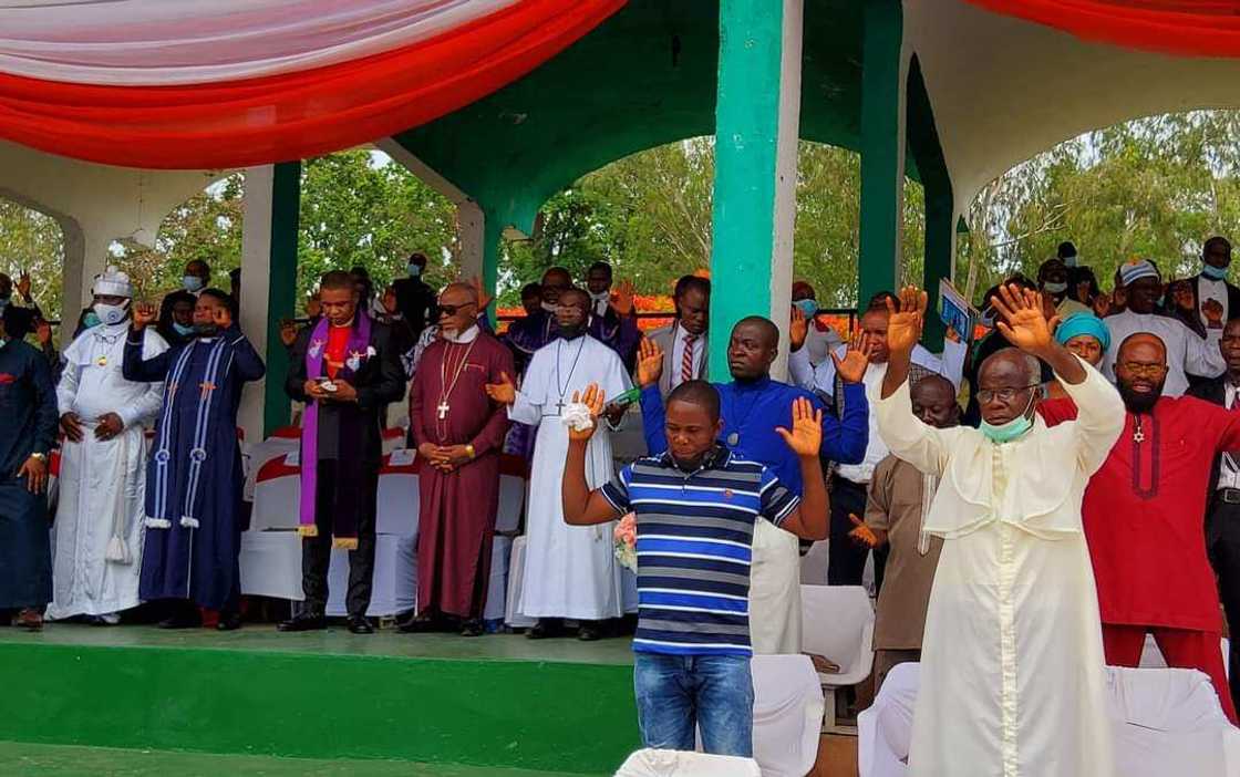 Enugu Rally: Gov Ugwuanyi, CAN Pray for Nation’s Peace, Security