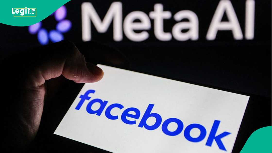 Facebook is experiencing a global outage Facebook is experiencing a global outage