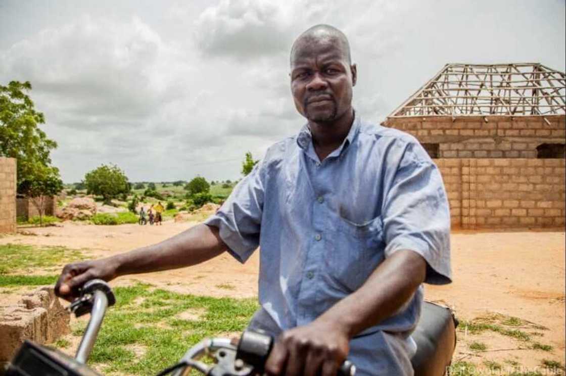 Zamfara: Iyayen daliban da aka sace sun shiga mawuyacin hali bayan katse sabis Zamfara: Iyayen daliban da aka sace sun shiga mawuyacin hali bayan katse sabis