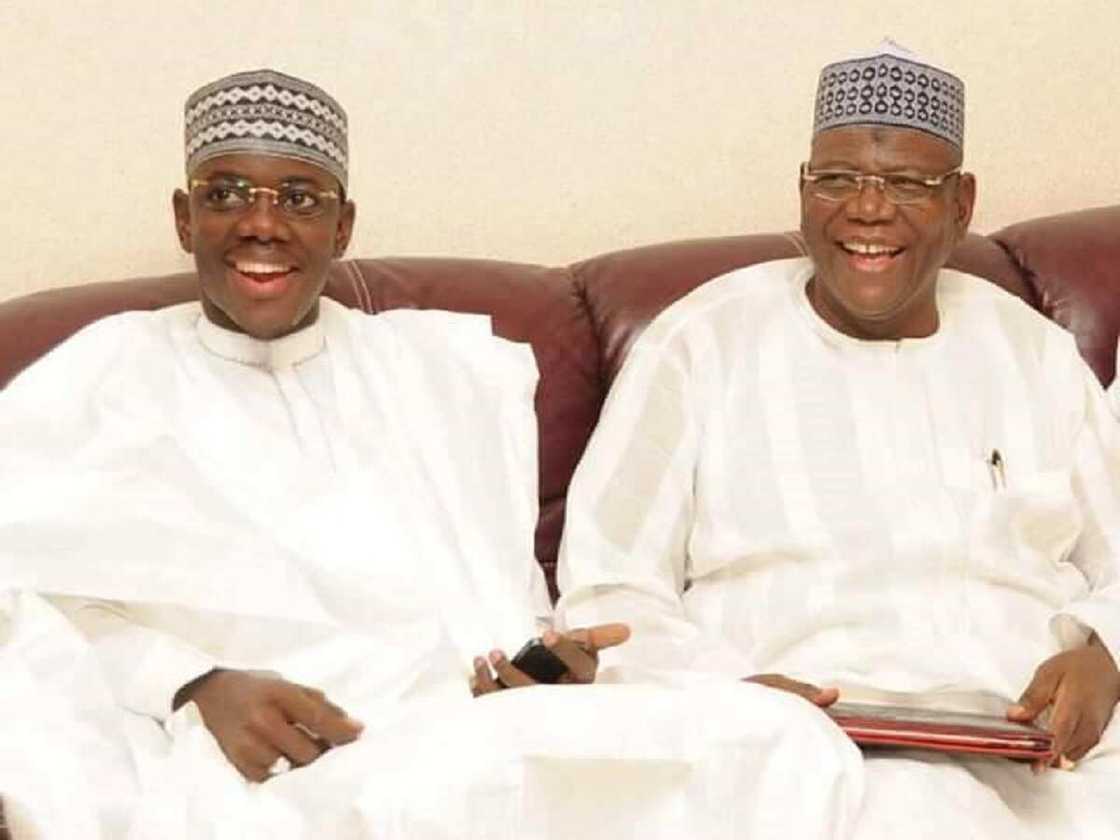 Tsohon Gwamna da 'dansa Tsohon Gwamna da 'dansa