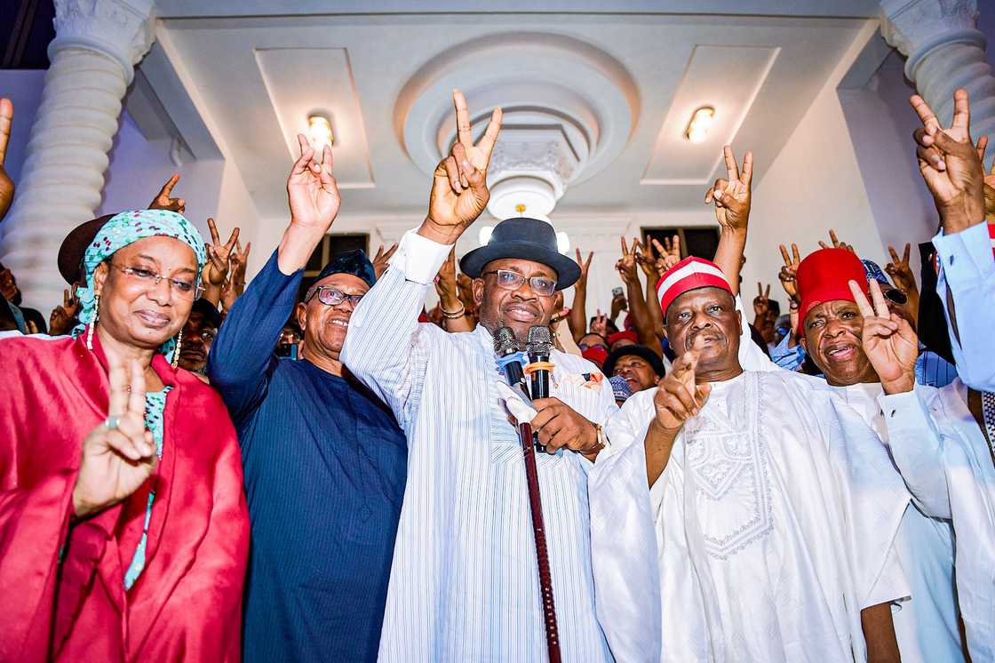Kwankwaso ya sauya sheka zuwa jam'iyyar NDC Kwankwaso ya sauya sheka zuwa jam'iyyar NDC