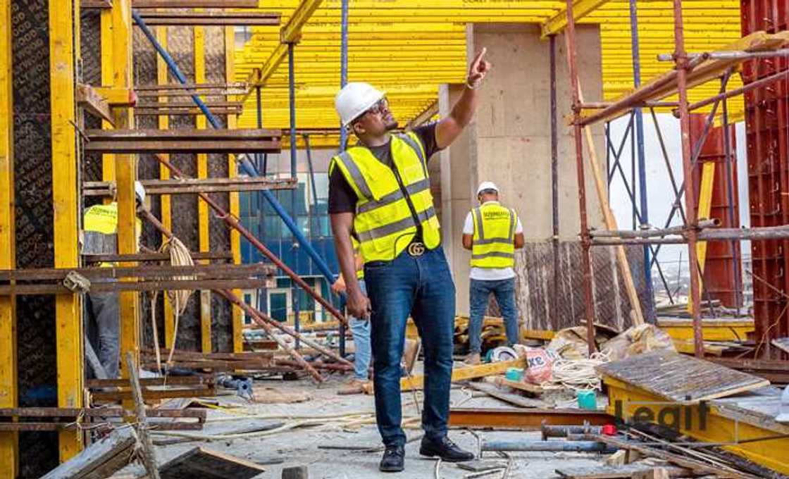 Meet Sijibomi Ogundele who rose from wheel barrow pusher to real estate billionaire Meet Sijibomi Ogundele who rose from wheel barrow pusher to real estate billionaire