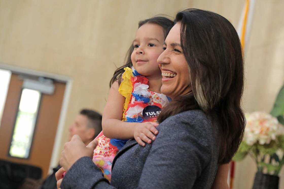 Tulsi Gabbard debate