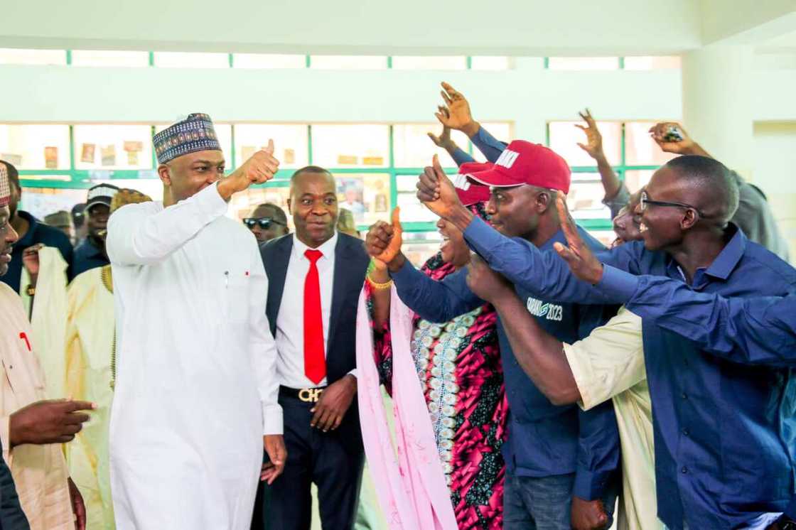 Sanata Saraki ba Sanata Saraki ba