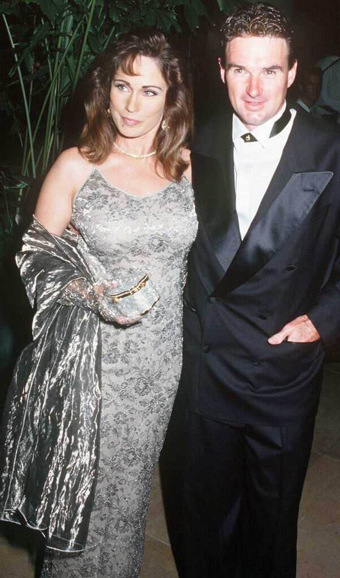 Who is Jimmy Connors married to? Who is Jimmy Connors married to?