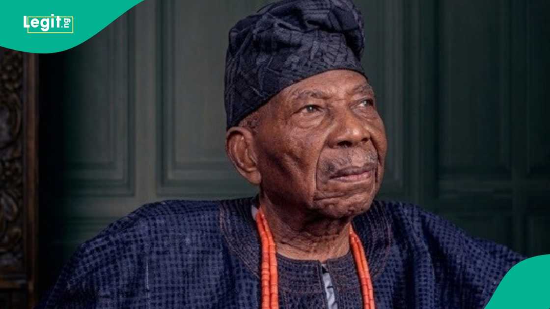 Reuben Famuyide Fasoranti.