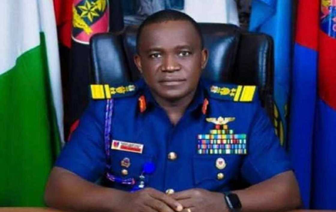 Sojojin Sama Ba Za Su Ɗaga Wa 'Yan Bindiga Ƙafa Ba, In Ji CAS Sojojin Sama Ba Za Su Ɗaga Wa 'Yan Bindiga Ƙafa Ba, In Ji CAS