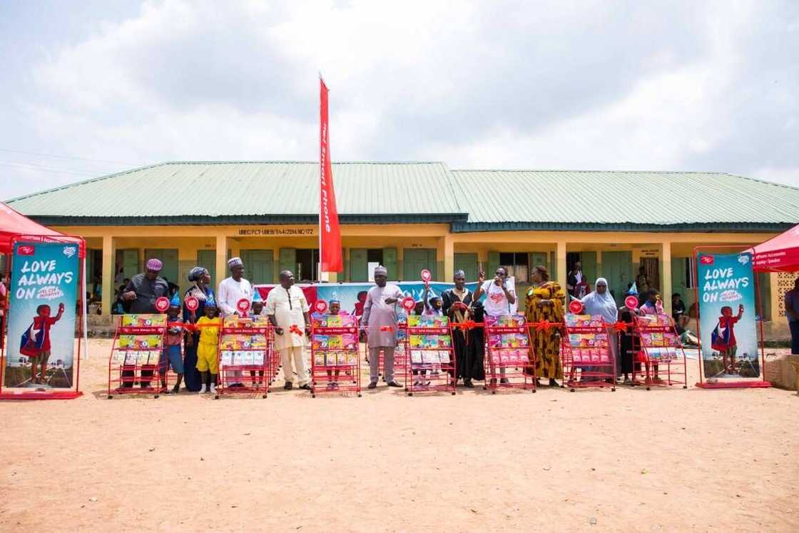 itel Celebrates Children’s Day 2023 with Over 1,000 Children in Abuja