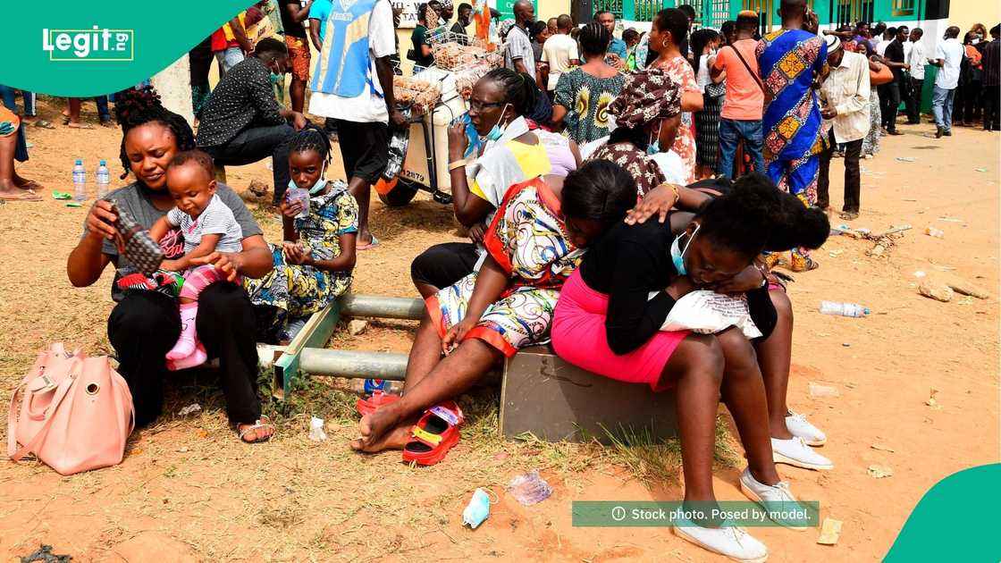 Young Nigerians seeking jobs, representing the mismatch between education and labour demand Young Nigerians seeking jobs, representing the mismatch between education and labour demand