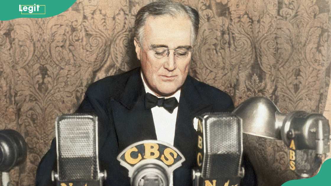 Former President Franklin D. Roosevelt delivers a radio address Former President Franklin D. Roosevelt delivers a radio address