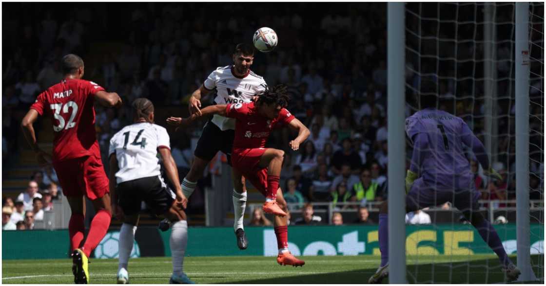 Trent Alexander-Arnold, Liverpool, Fulham, Aleksandr Mitrovic, Craven Cottage Trent Alexander-Arnold, Liverpool, Fulham, Aleksandr Mitrovic, Craven Cottage