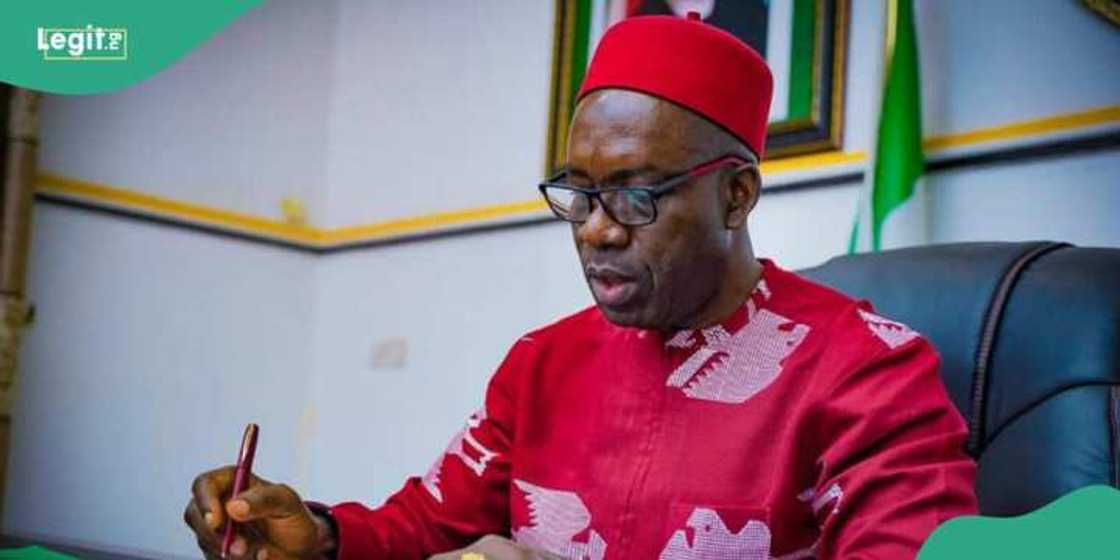 Gwamna Charles Soludo Gwamna Charles Soludo