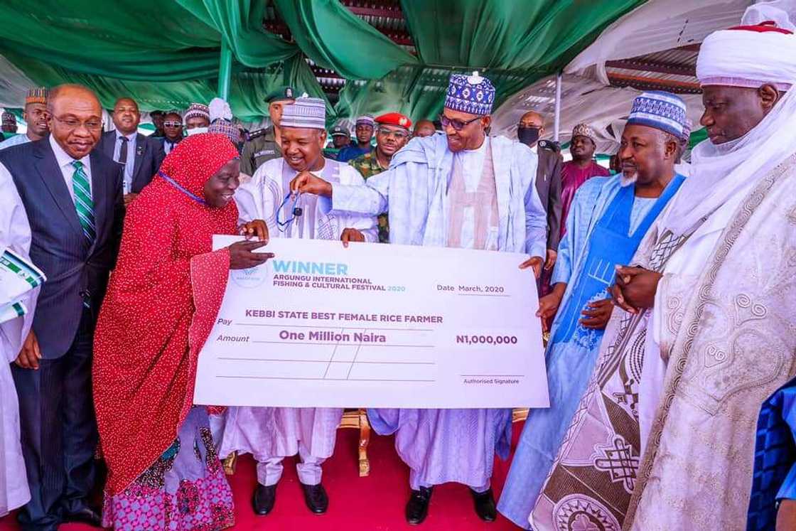 Dawowar bikin al’adun gargajiya na Argungun tabbaci ne na tsaro ya inganta – Buhari Dawowar bikin al’adun gargajiya na Argungun tabbaci ne na tsaro ya inganta – Buhari