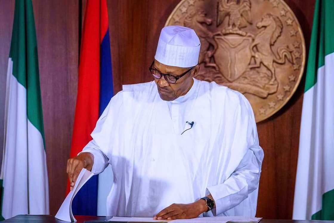 Kungiya ta gano tiriliyan N9.4 da aka karkatar, ta rubutawa Buhari wasika Kungiya ta gano tiriliyan N9.4 da aka karkatar, ta rubutawa Buhari wasika