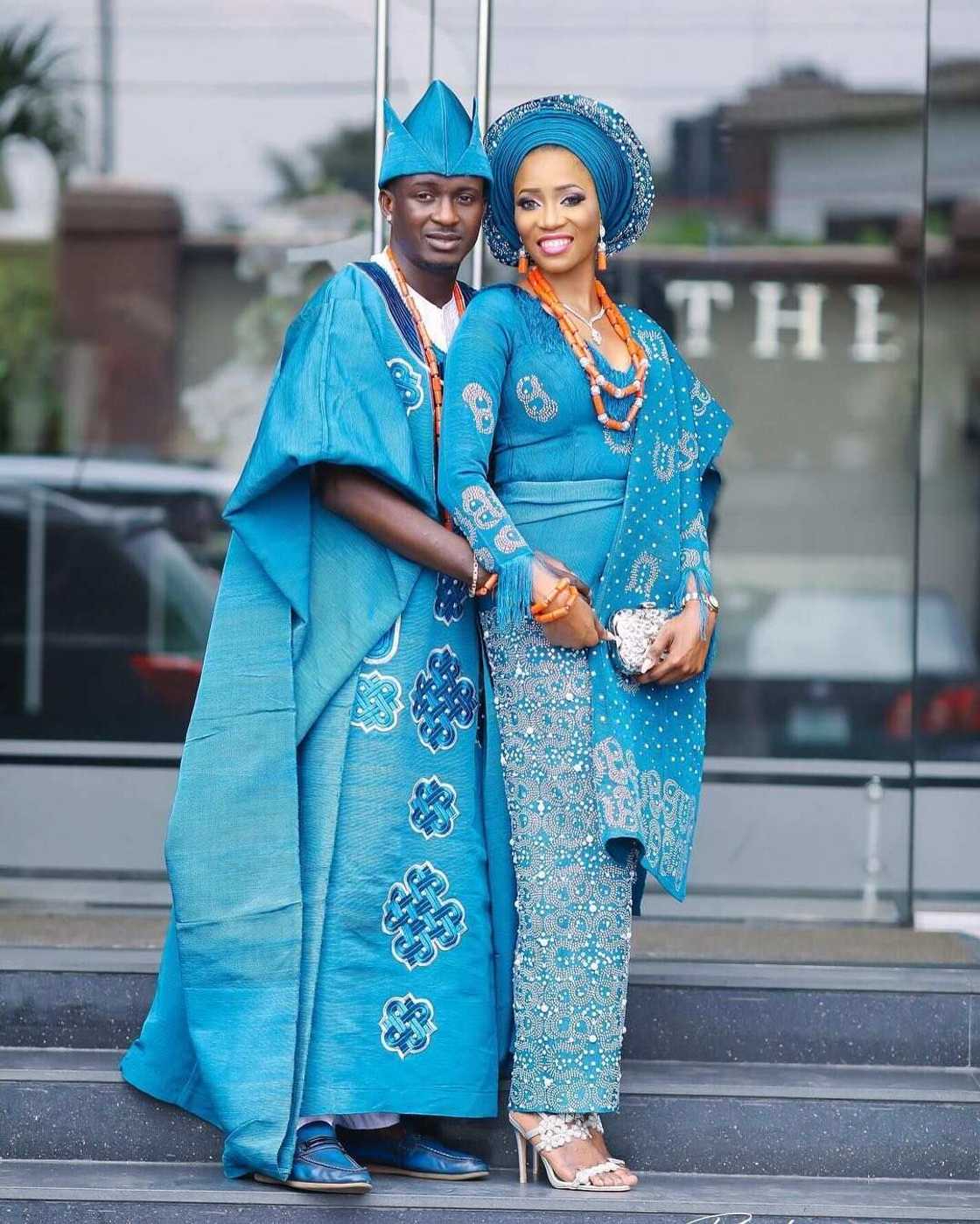 Couples outfit for traditional wedding in Nigeria Couples outfit for traditional wedding in Nigeria