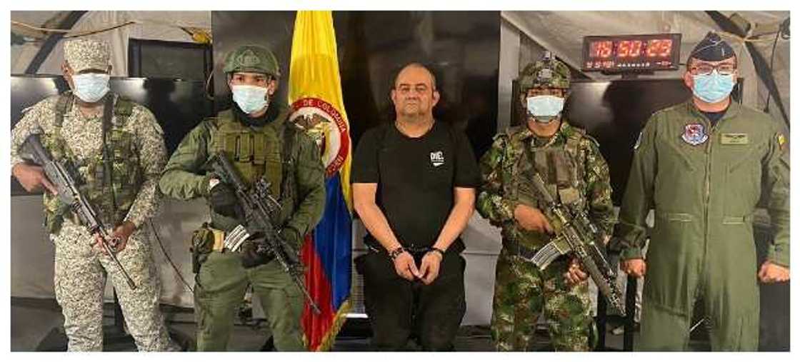 Otoniel in handcuffs Otoniel in handcuffs