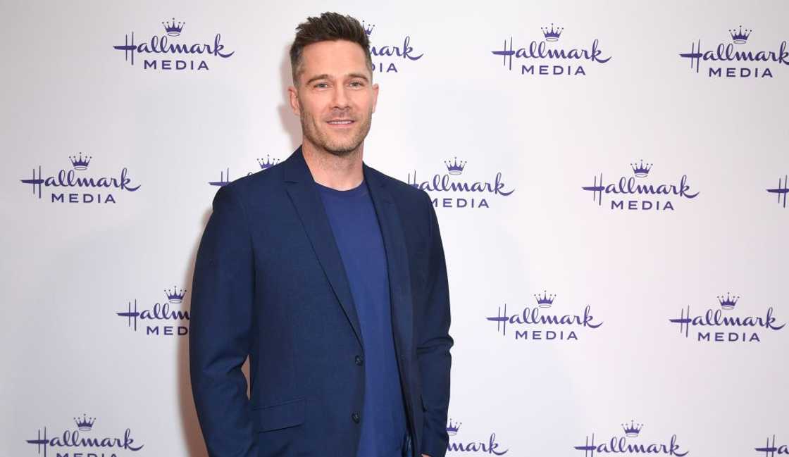 Luke Macfarlane poses at The Langham Huntington Luke Macfarlane poses at The Langham Huntington