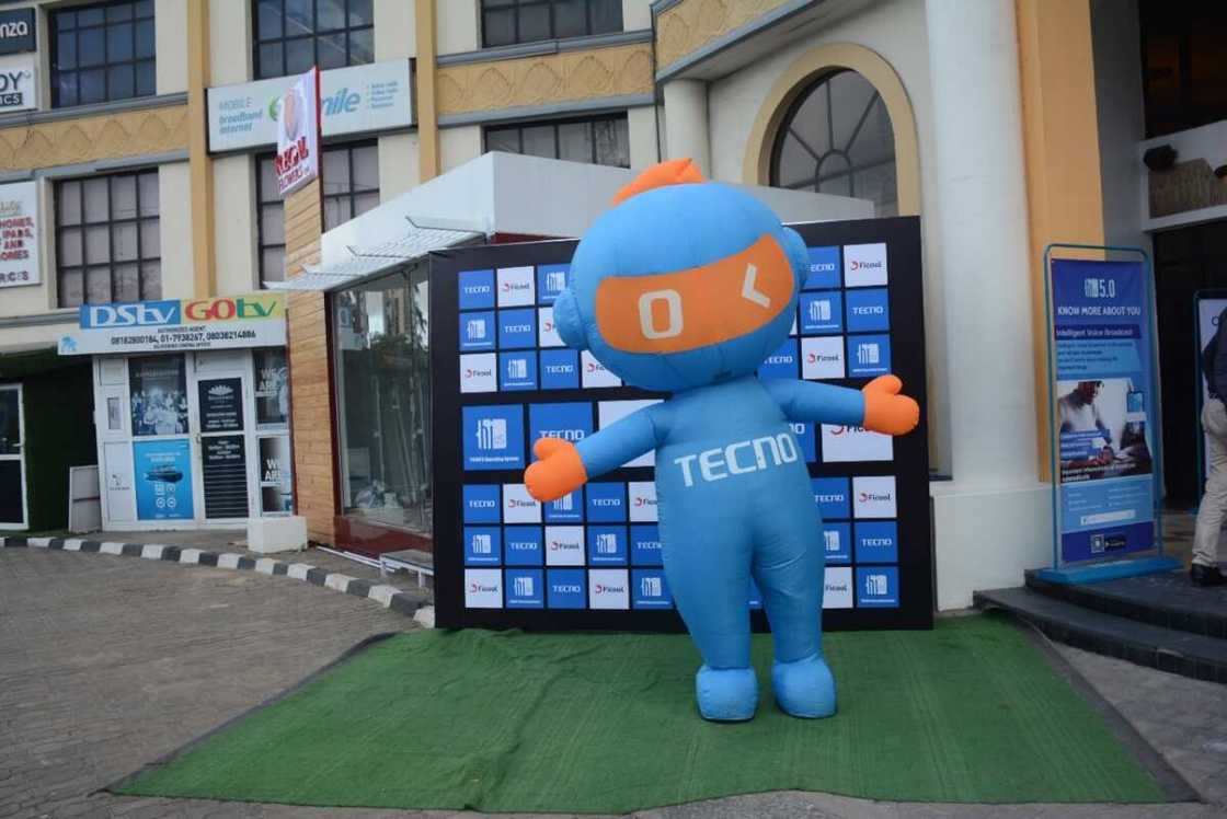 TECNO spices up Lagos Comic Con 2019 with Tboy and gaming session