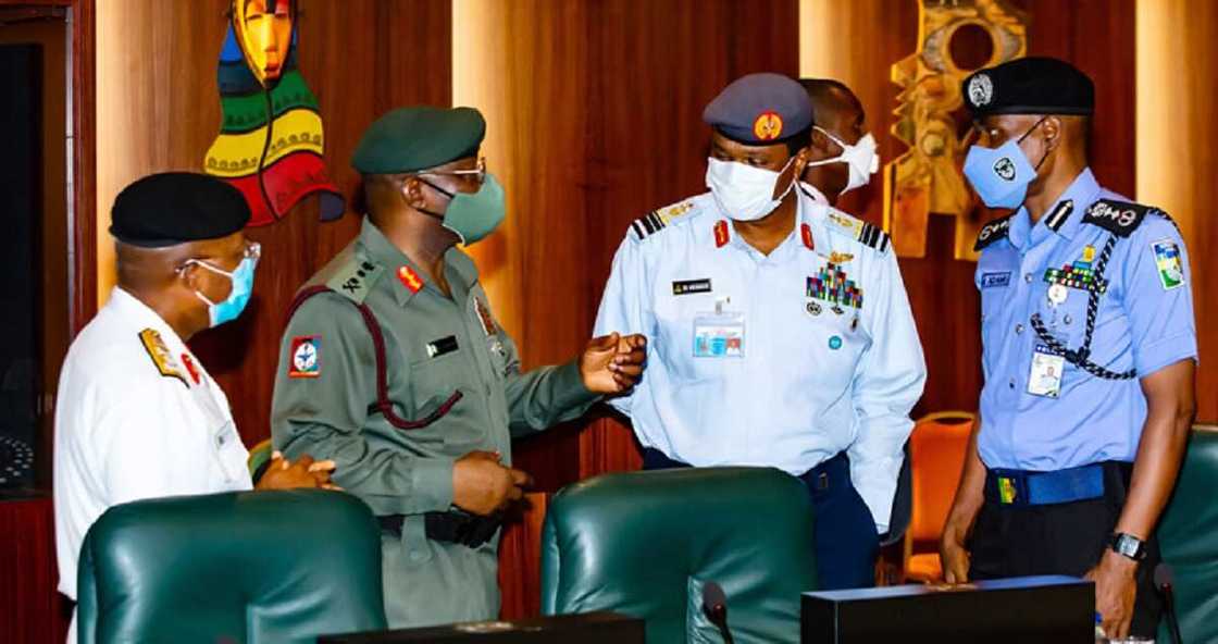 Yanzu Yanzu: Majalisar wakilai na cikin ganawar sirri da shugabannin tsaro Yanzu Yanzu: Majalisar wakilai na cikin ganawar sirri da shugabannin tsaro