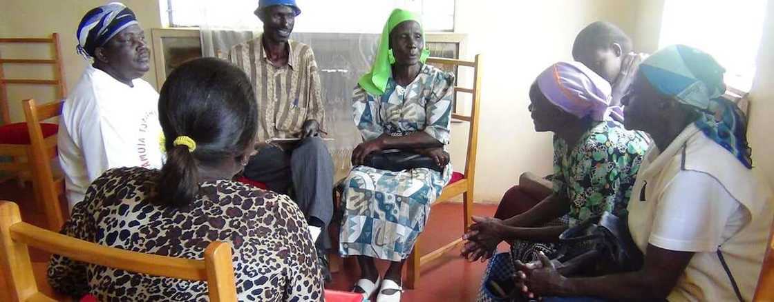 Nyeri: 94-year-old retired teacher donates KSh 6M mansion to be used as elderly home Nyeri: 94-year-old retired teacher donates KSh 6M mansion to be used as elderly home