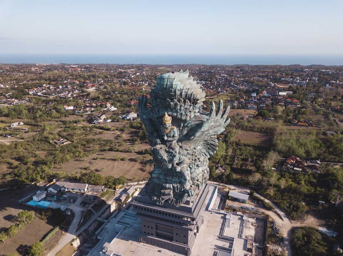 Garuda Wisnu Kencana Garuda Wisnu Kencana