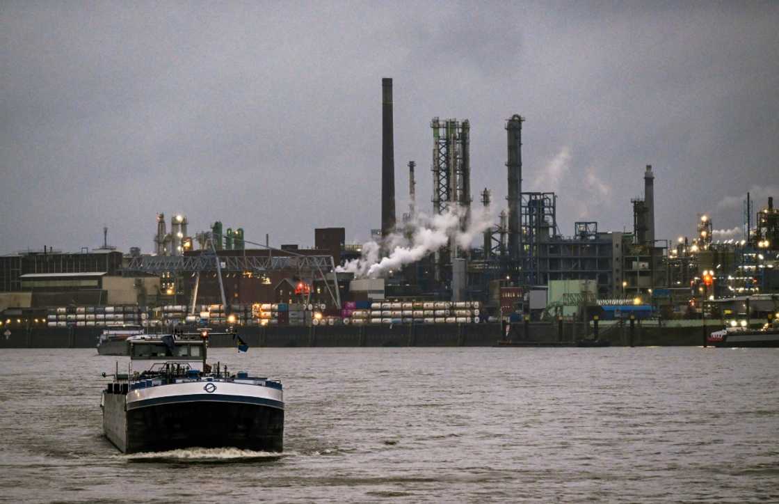 Germany's economy grew by 0.4 percent in the first quarter, twice as much as previously estimated Germany's economy grew by 0.4 percent in the first quarter, twice as much as previously estimated