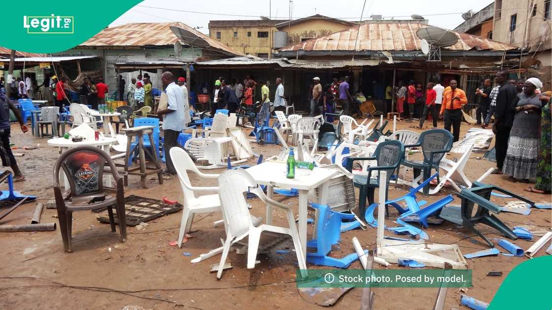 Crowds flee Kwara Mall as Bororos fight over girlfriend, eyewitnesses report chaos.