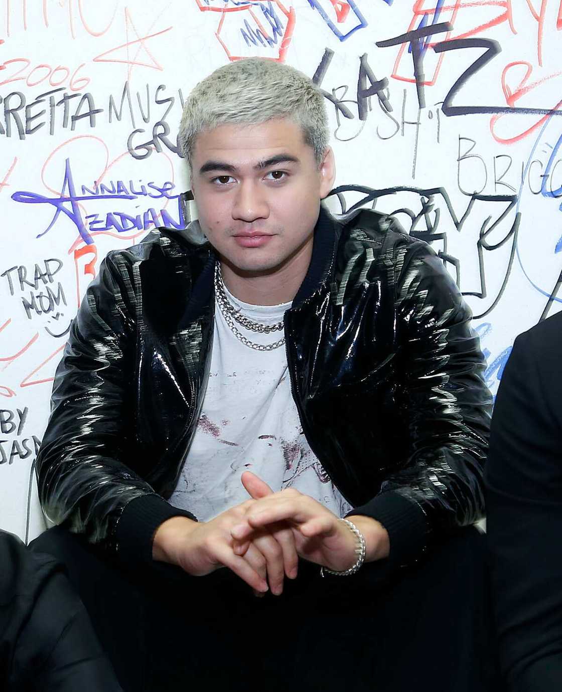 Facts about Calum Hood Facts about Calum Hood