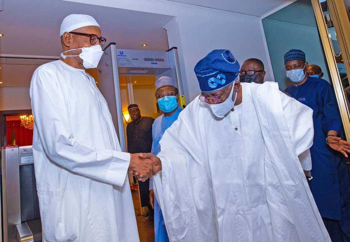 Hotuna: Tinubu ya ziyarci shugaba Buhari a fadarsa da ke Abuja