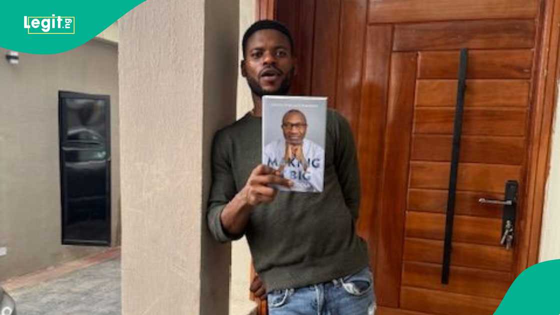 Single father residing in Canada with his 3 children seeks help from public to relocate his family to Nigeria Single father residing in Canada with his 3 children seeks help from public to relocate his family to Nigeria
