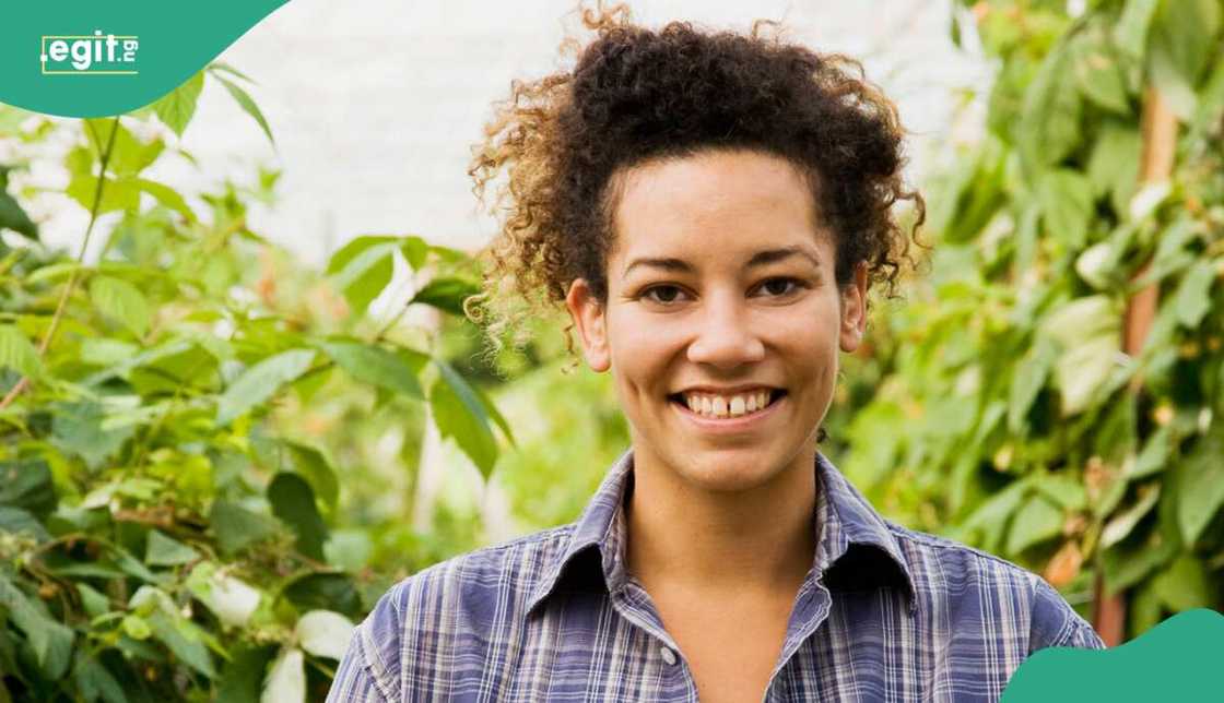 Photo of lady Photo of lady