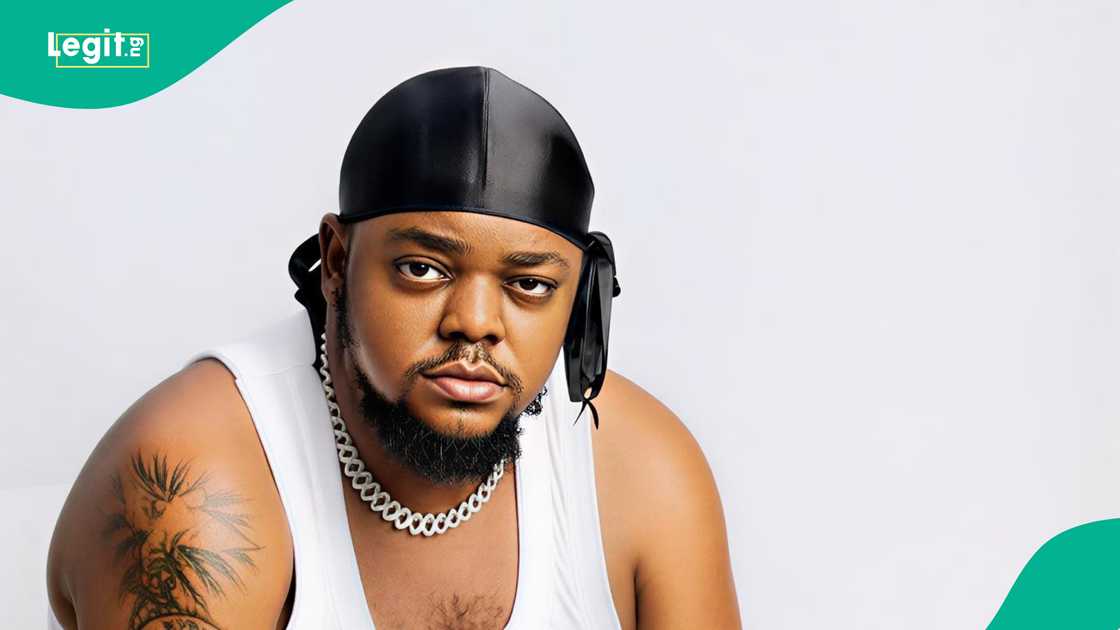 Late Odira Nwobu's uncompleted building surfaced amid his burial Late Odira Nwobu's uncompleted building surfaced amid his burial