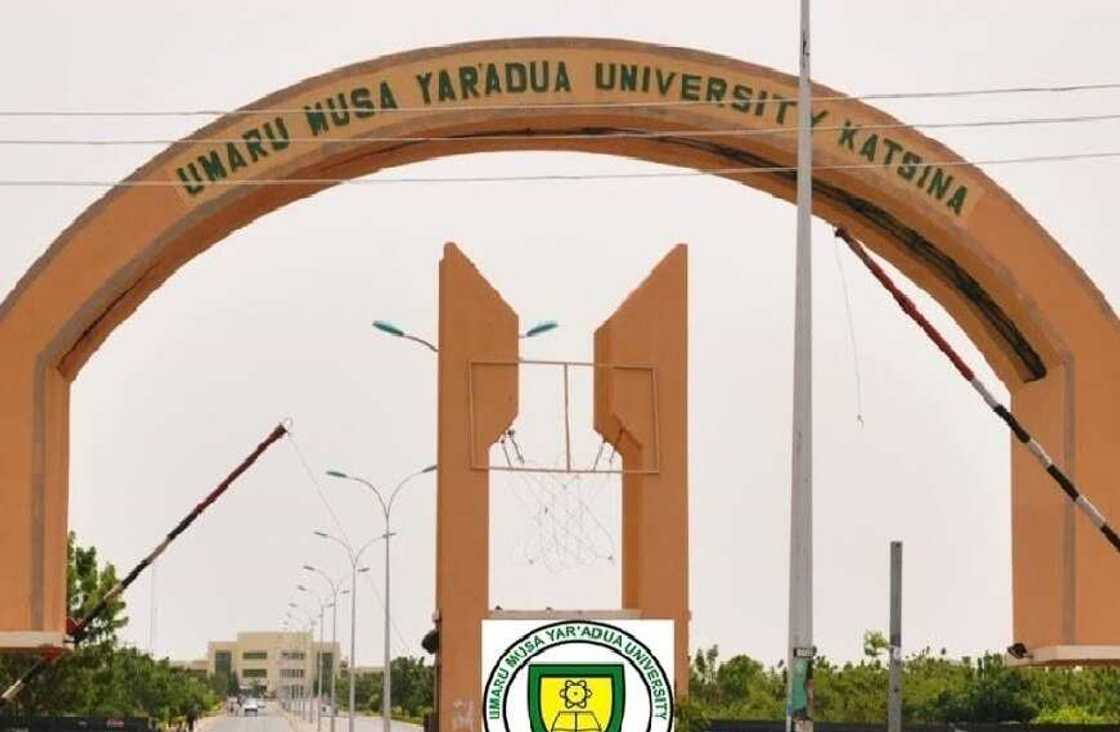 Daliba a jami'ar Umaru Yar’adua ta sha piya-piya don saurayinta ya rabu da ita, an kaita asibiti Daliba a jami'ar Umaru Yar’adua ta sha piya-piya don saurayinta ya rabu da ita, an kaita asibiti