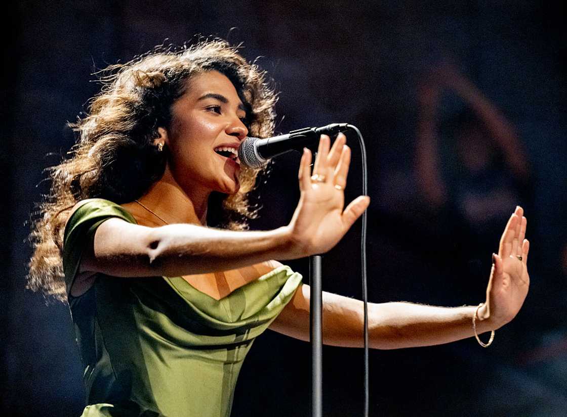 Olivia Dean at Albert Hall