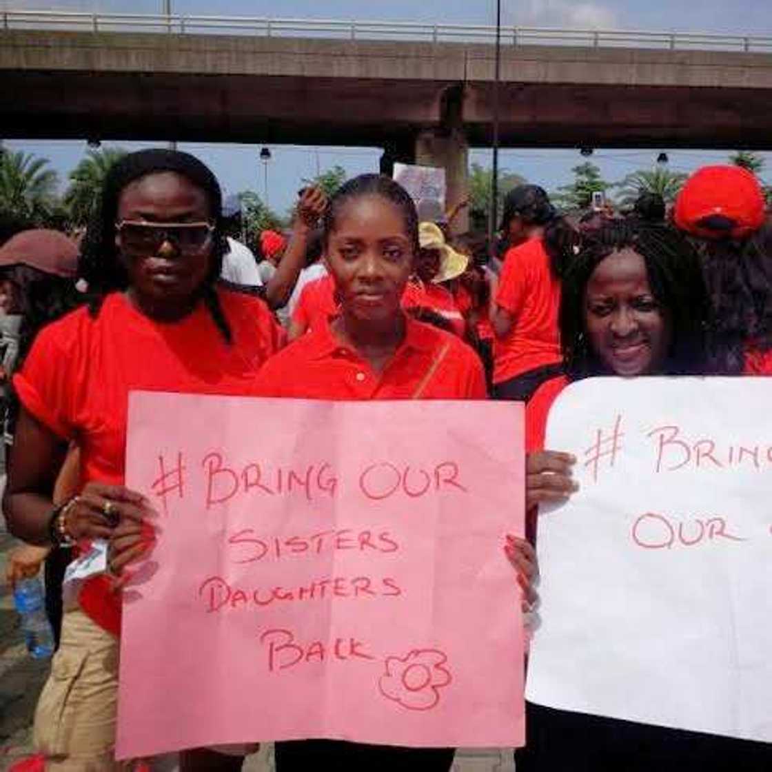 ABDUCTED GIRLS: Tonto Dikeh, Tiwa Savage, Toke Makinwa Protest In Lagos 