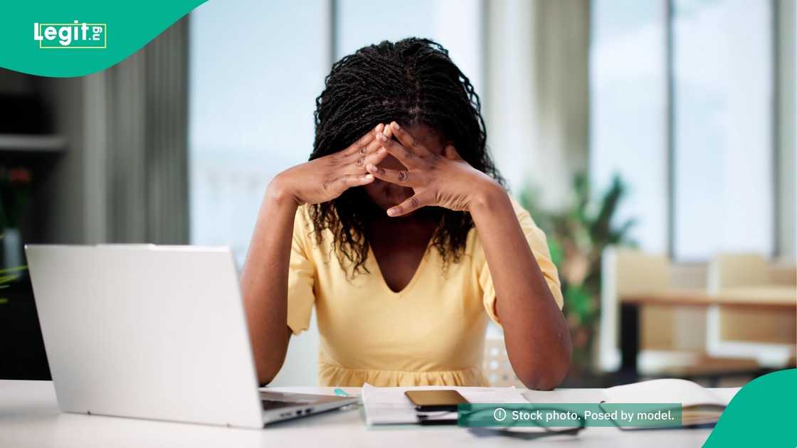 Suspicious 'model answers' during NHS interview cause UK dietician to be struck off register