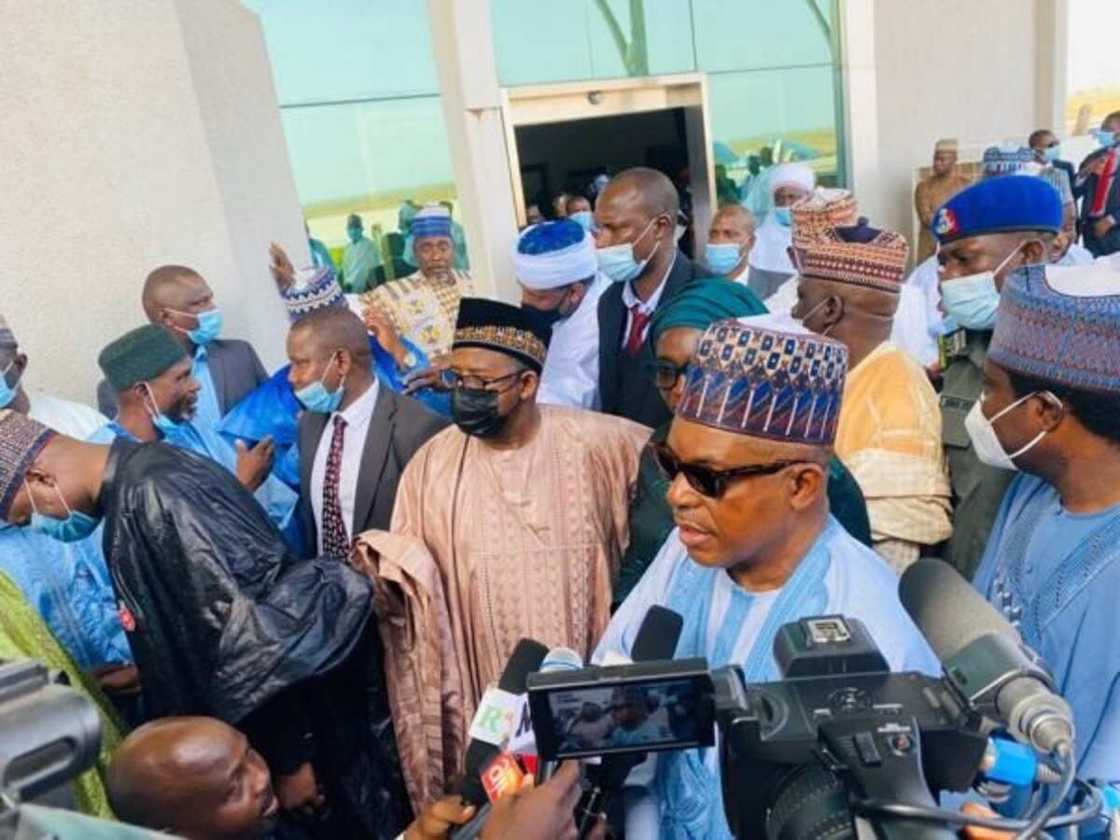 Kayatattun hotunan bikin dan Tambuwal, ministoci, gwamnoni da masu hannu da shuni sun halarta Kayatattun hotunan bikin dan Tambuwal, ministoci, gwamnoni da masu hannu da shuni sun halarta