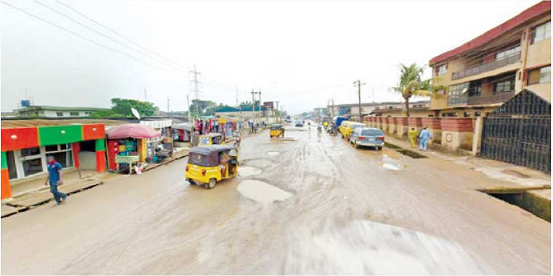 Korona ta kashe dan kasuwa da ake zargi da damfara ta N75m Korona ta kashe dan kasuwa da ake zargi da damfara ta N75m